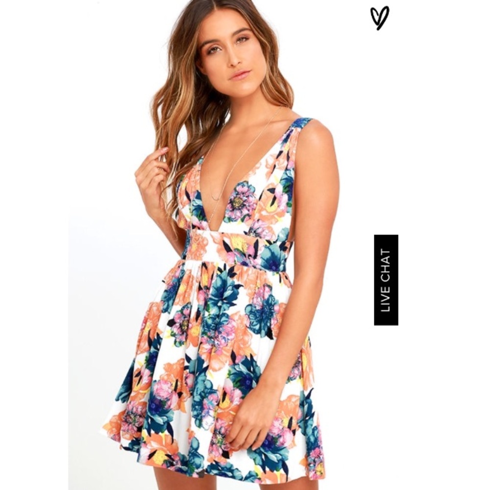 {NBD} Lightening Floral Low Cut Skater Dress Sz M